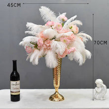 Load image into Gallery viewer, 100 white Ostrich feathers for wedding centerpiece