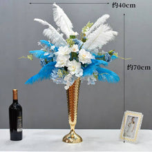 Load image into Gallery viewer, 100 white Ostrich feathers for wedding centerpiece