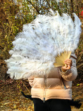 Load image into Gallery viewer, 20x36inch Large Gold Ostrich Feather Fan Burlesque Dance feather fan Bridal Bouquet