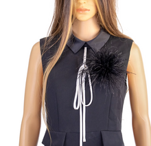 Load image into Gallery viewer, 1 PCS Antique Off White Ostrich Feathers hair clip pin, Art Deco Dress Clip, Bridal, Wedding, Various Styles