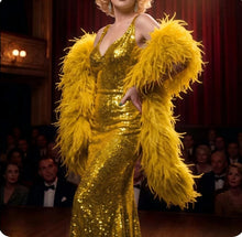 Load image into Gallery viewer, Shimmering Gold Ostrich Feather Boa