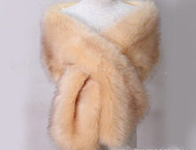 Load image into Gallery viewer, champagne faux fur wrap