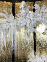 Load image into Gallery viewer, White ostrich feathers for wedding centerpieces, elegant fluffy plumes for event decor and floral arrangements
