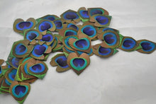 Load image into Gallery viewer, 100 10-12inch Heart shape Peacock Feathers for wedding centerpiece - Dancefeather
