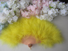 Load image into Gallery viewer, 50x30cm wedding bridal bouquet Feather Fan Burlesque Dance feather fan Bridal Bouquet