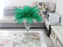 Load image into Gallery viewer, 100 green Ostrich feathers for wedding centerpiece - Dancefeather