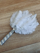 Load image into Gallery viewer, Bridal brooch Bouquet Ostrich Big alternative Feather Fan Bridal Bouquet White Great Gatsby 1902s bridesmaid feather fan wedding bouquet - Dancefeather
