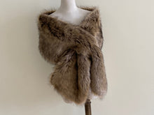 Load image into Gallery viewer, fox bridal wedding faux fur wrap shawl stole shrug
