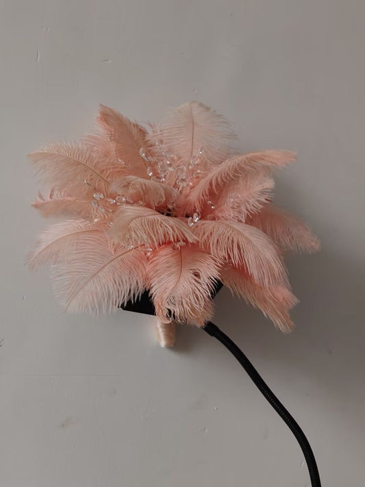 How to make a feather bouquet
