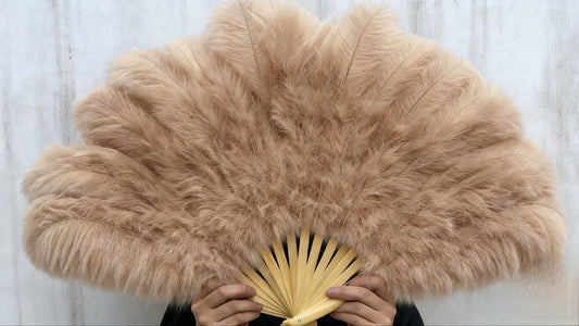 Step into the Golden Age with Our Feather Fan
