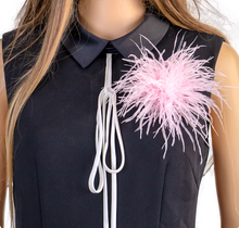 Load image into Gallery viewer, 1 PCS Antique Off White Ostrich Feathers hair clip pin, Art Deco Dress Clip, Bridal, Wedding, Various Styles
