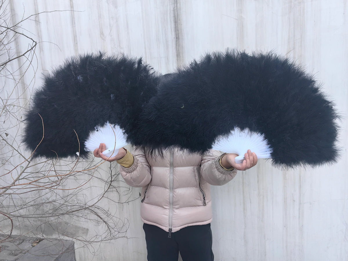 blackmaraboufeatherfan3 - Dancefeathers