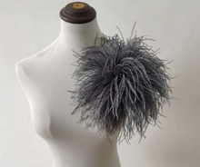 Load image into Gallery viewer, Grey silver ostrich feather boutonniere, minimalist lapel pin for modern weddings and formal suits
